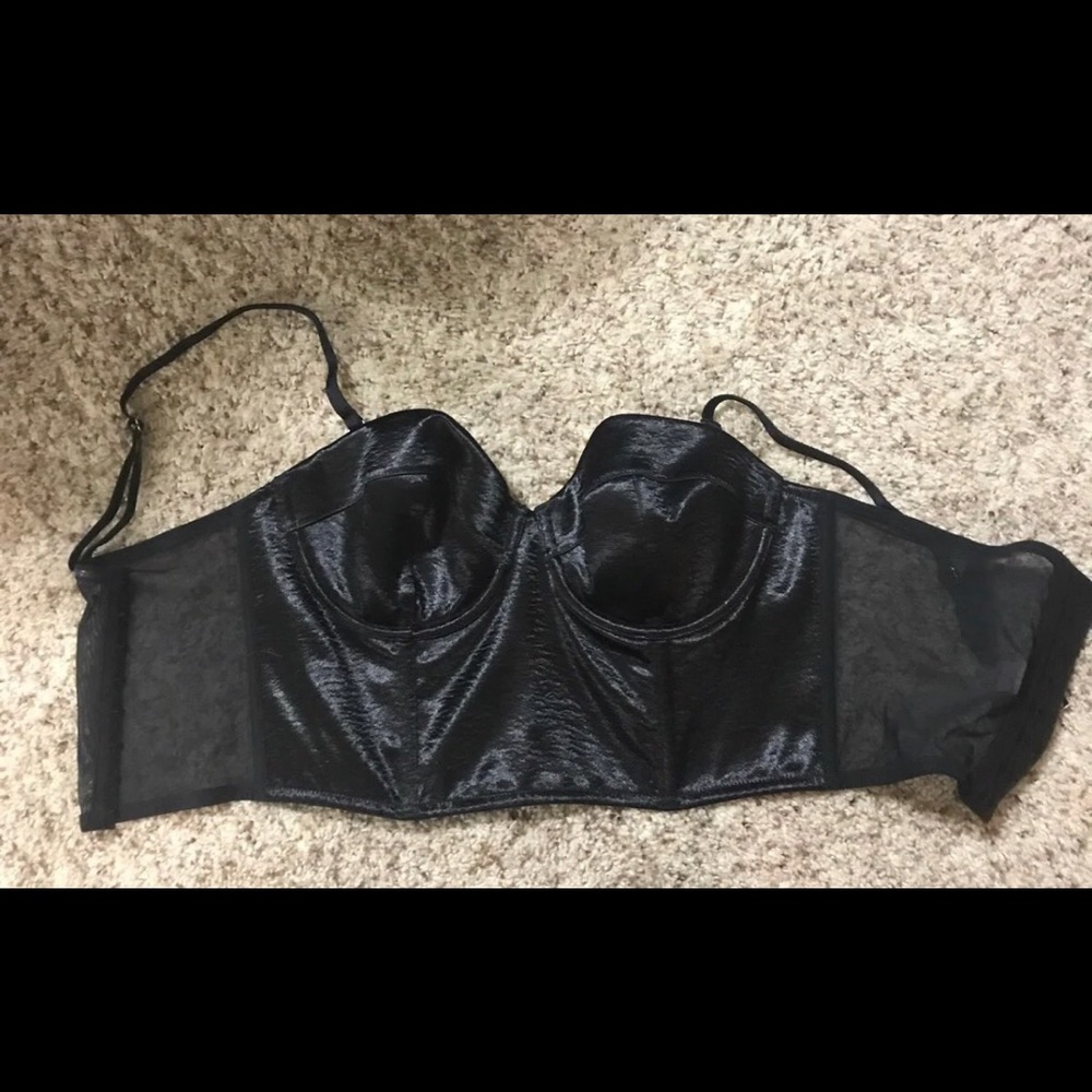 Victoria’s Secret Silky Bra
